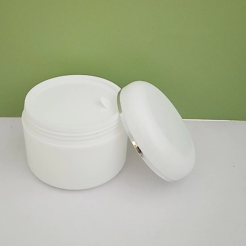100g jar internal structure and lid